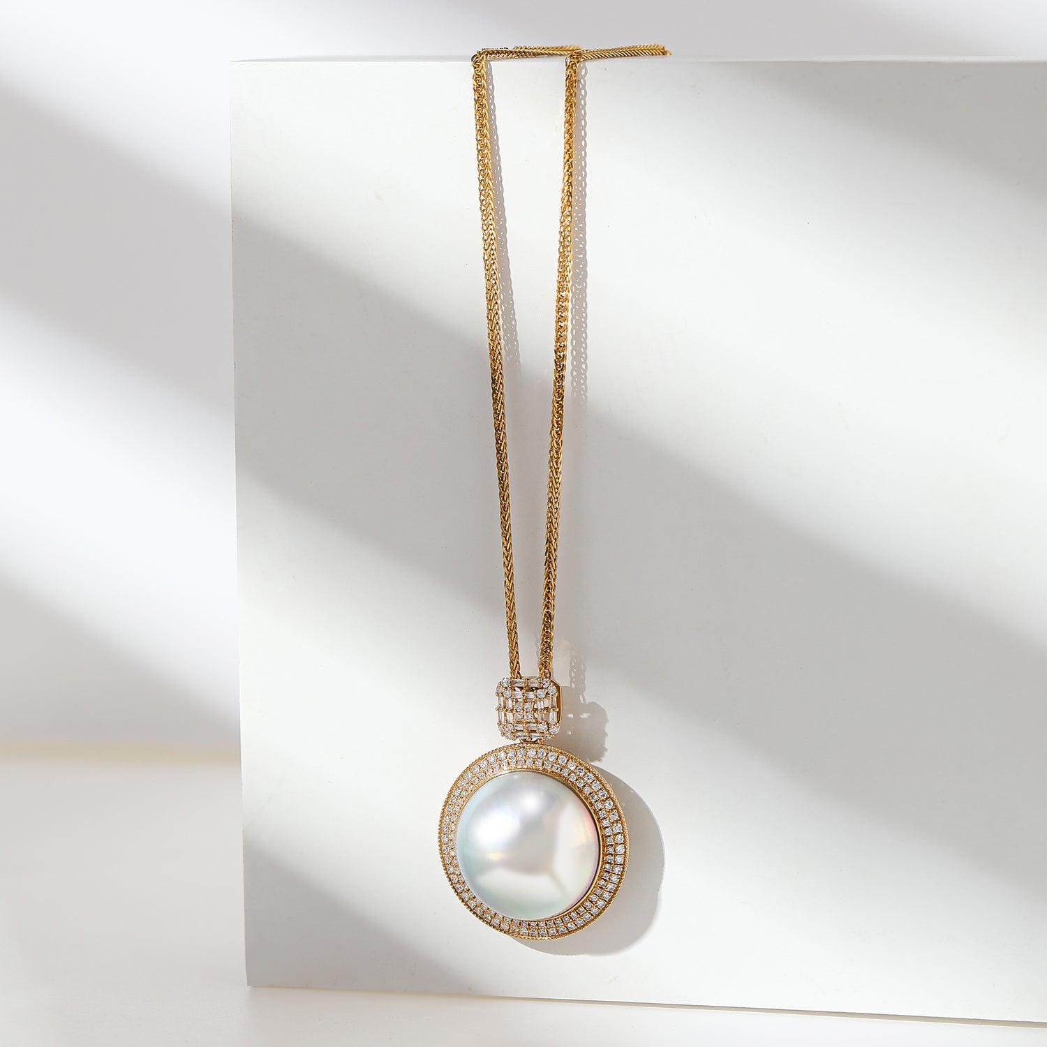 15-16 mm White Akoya Mabe Orient Pearl & Diamond Pendant